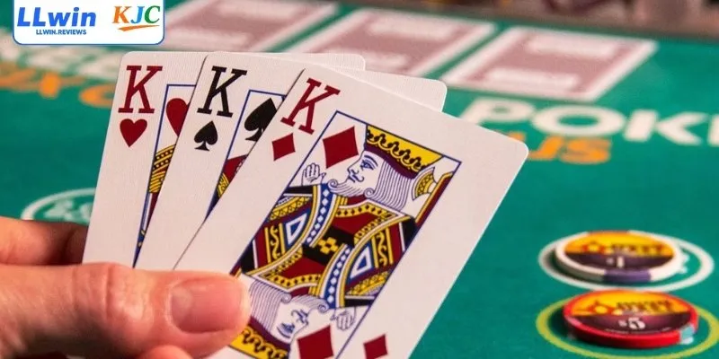 Three Card Poker Là Gì? Tổng Quan Về Game Bài 3 Lá